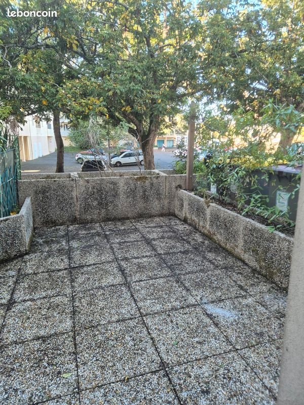 Appartement à louer, 29m², Niort