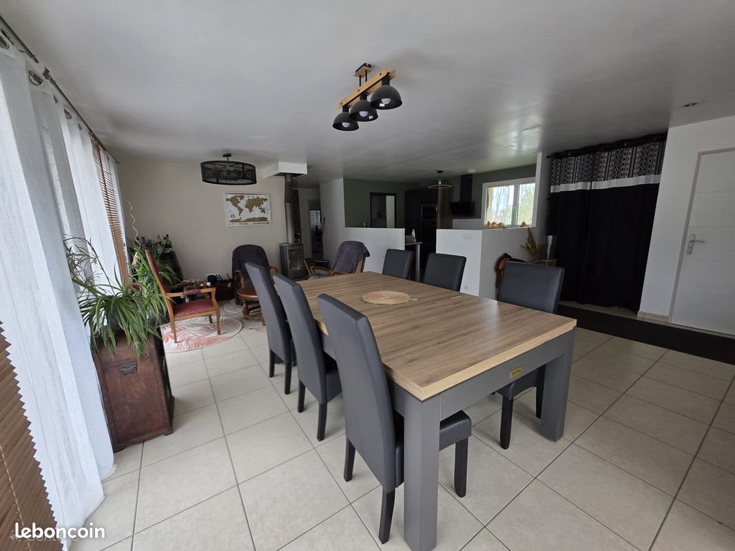 Maison à vendre, 132m², Champanges