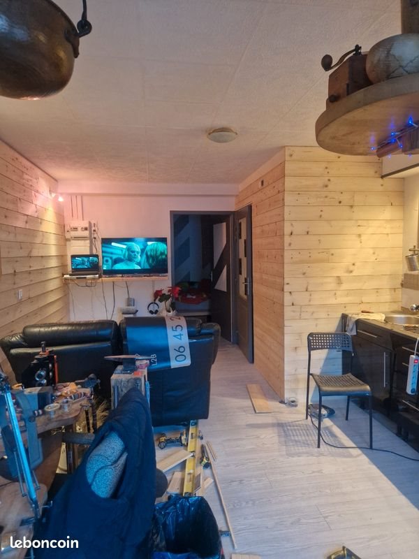 Appartement à louer, 36m², Enchastrayes