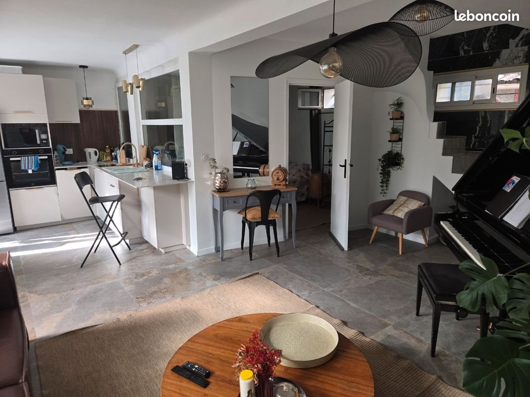 Maison à louer, 80m², Nice