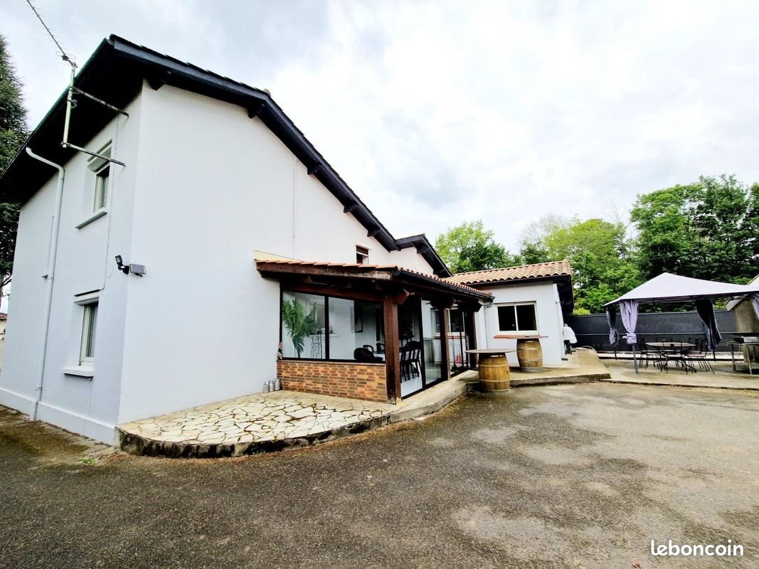 Maison à vendre, 170m², Bias