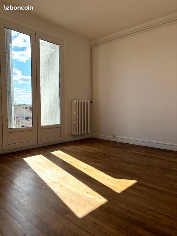 Appartement à louer, 83m², Angoulême