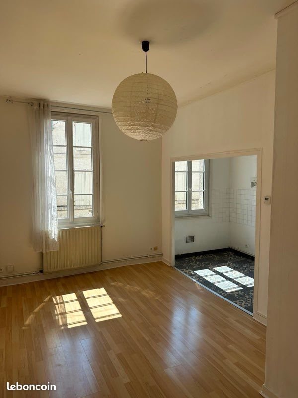 Appartement à louer, 46m², Angoulême