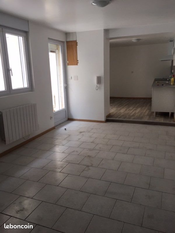 Appartement à louer, 48m², Neuville-de-Poitou