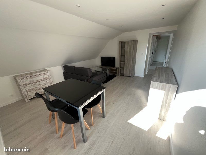 Appartement à louer, 56m², Roche-lez-Beaupré