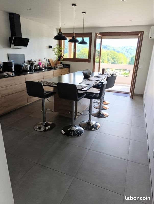 Appartement à vendre, 110m², Saint-Pierre-d'Albigny