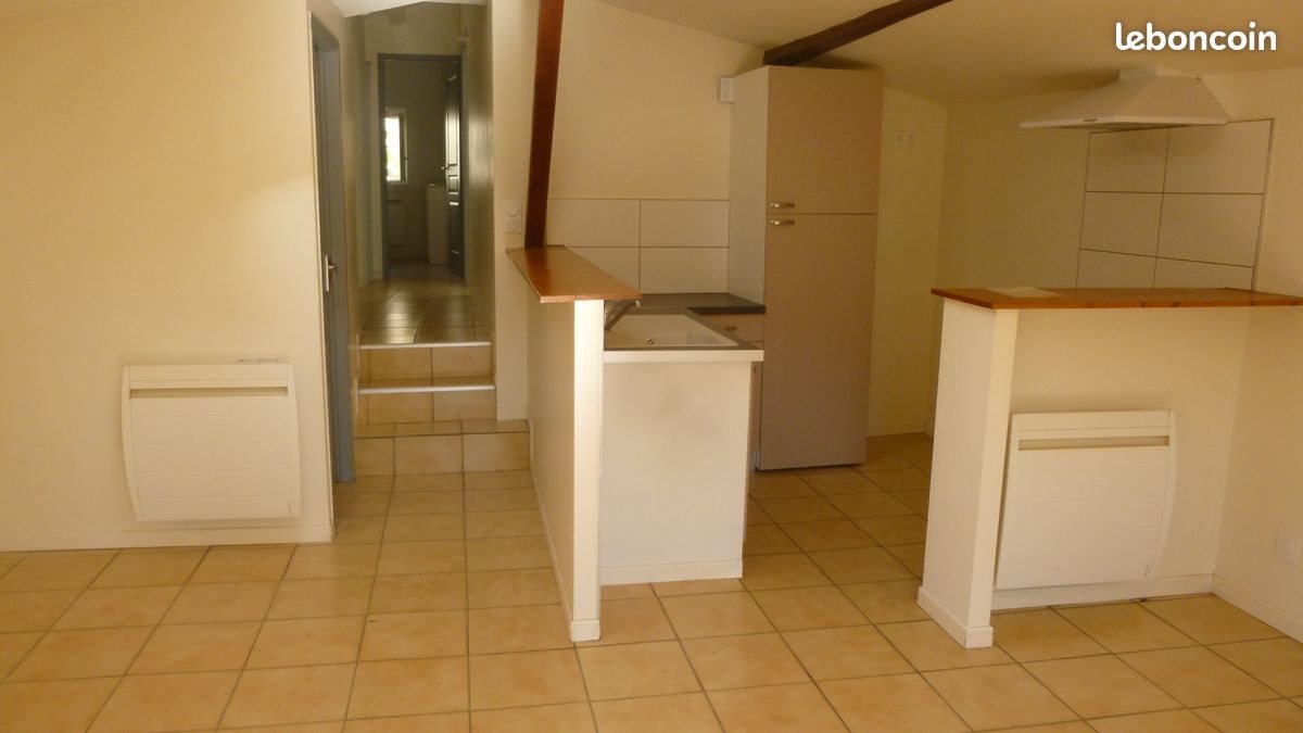 Appartement à louer, 54m², Donzère