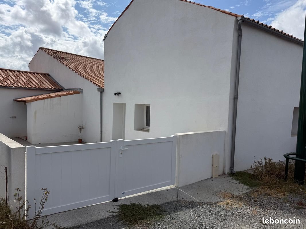 Maison à louer, 80m², Ferrières