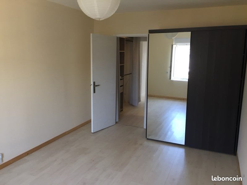 Appartement à louer, 60m², Briouze