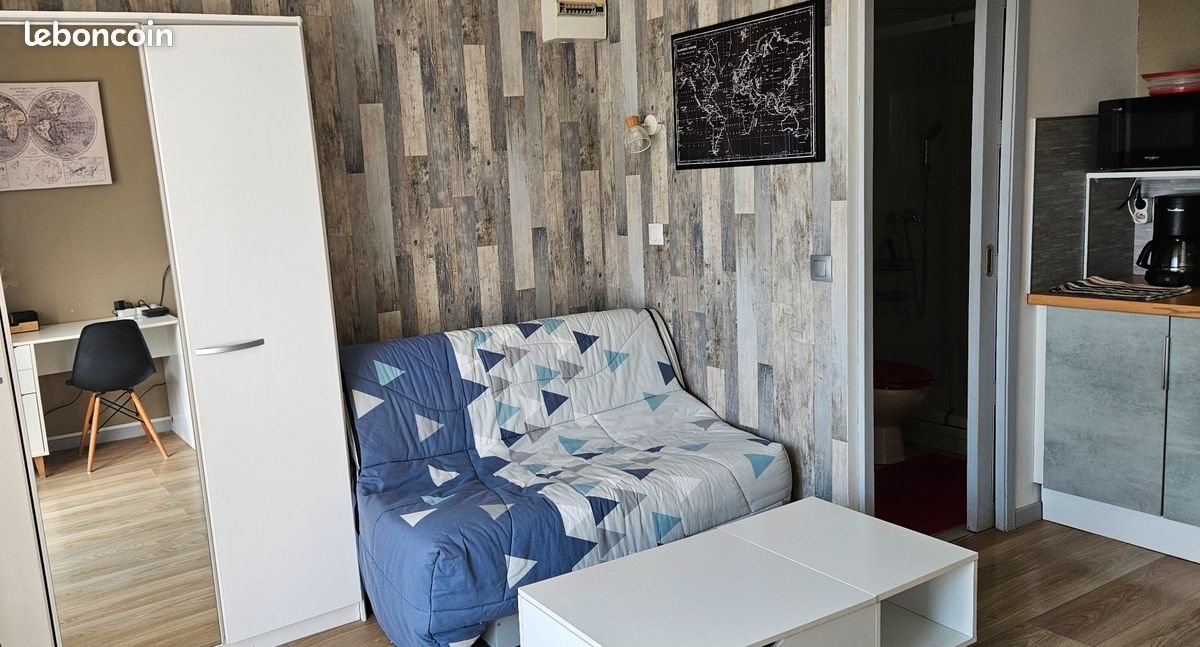 Appartement à louer, 22m², Saintes