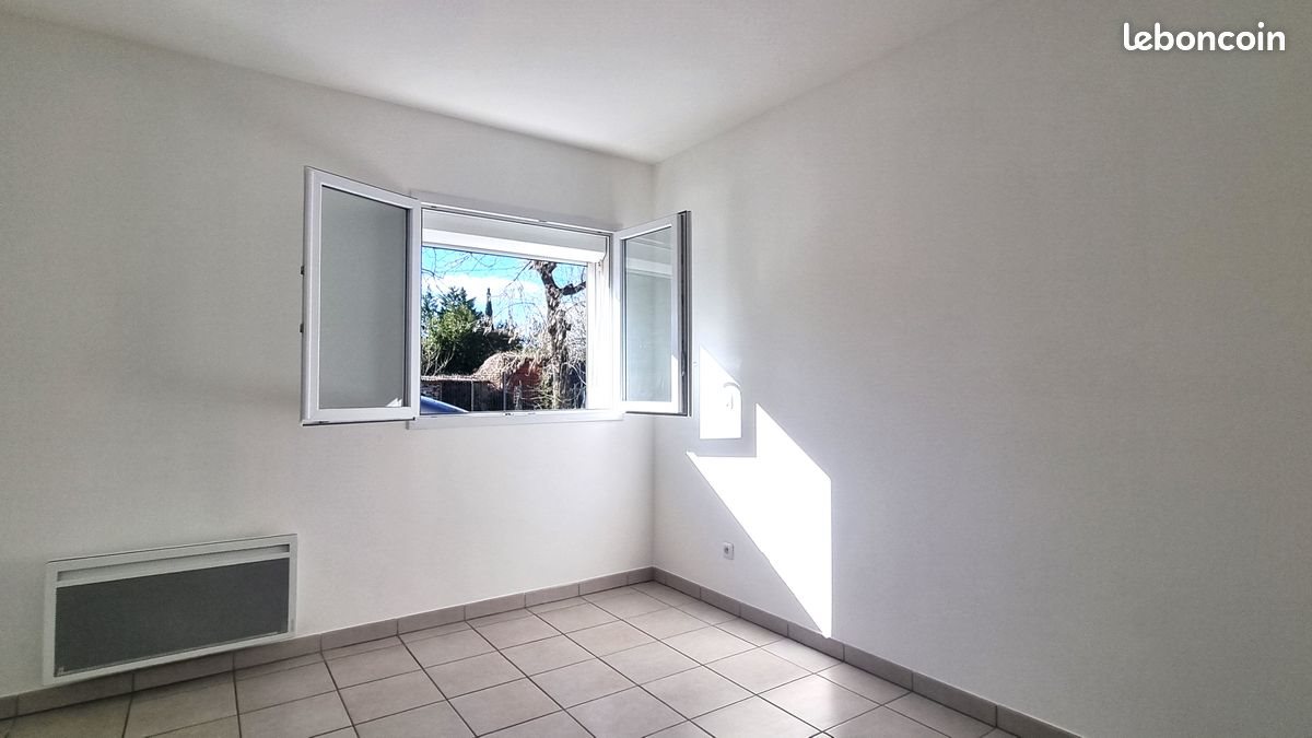 Appartement à louer, 70m², Saint-Hilaire-de-Brethmas