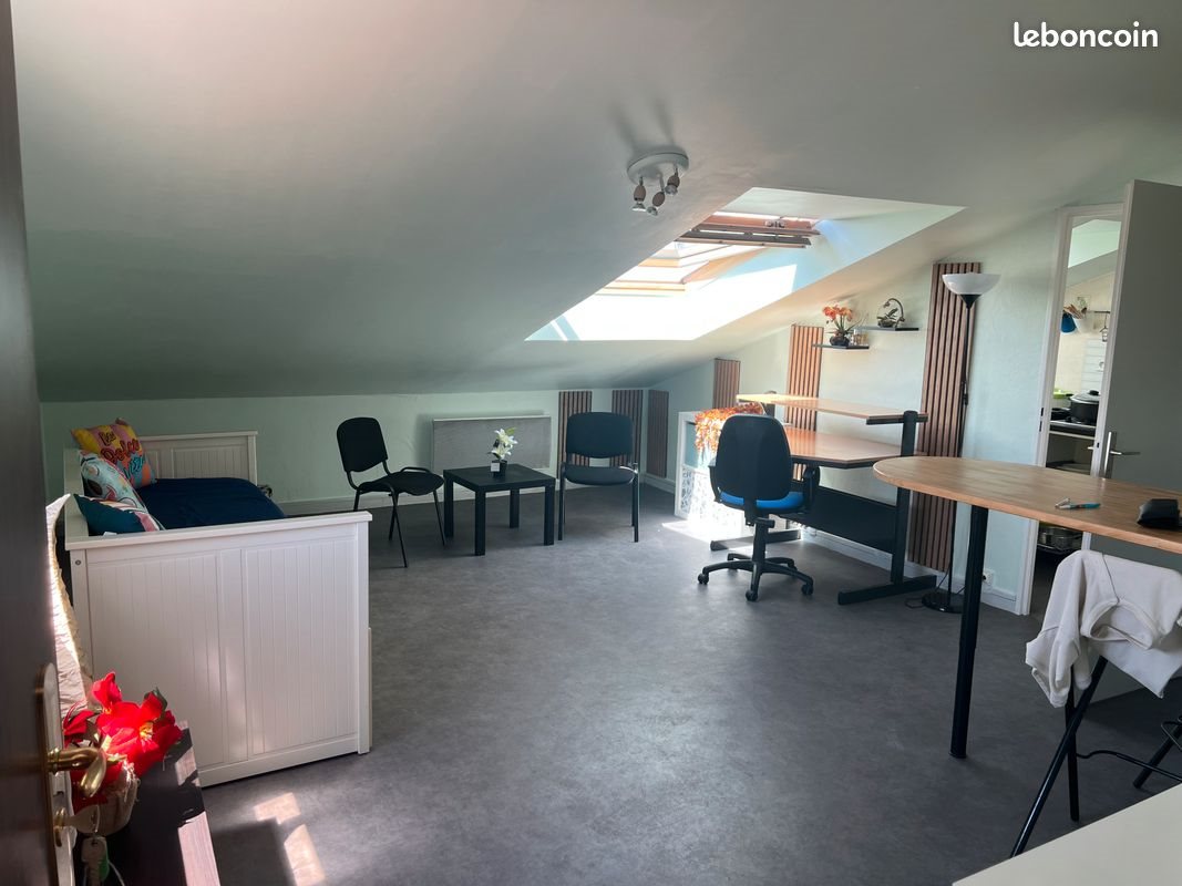 Appartement à louer, 21m², Loos