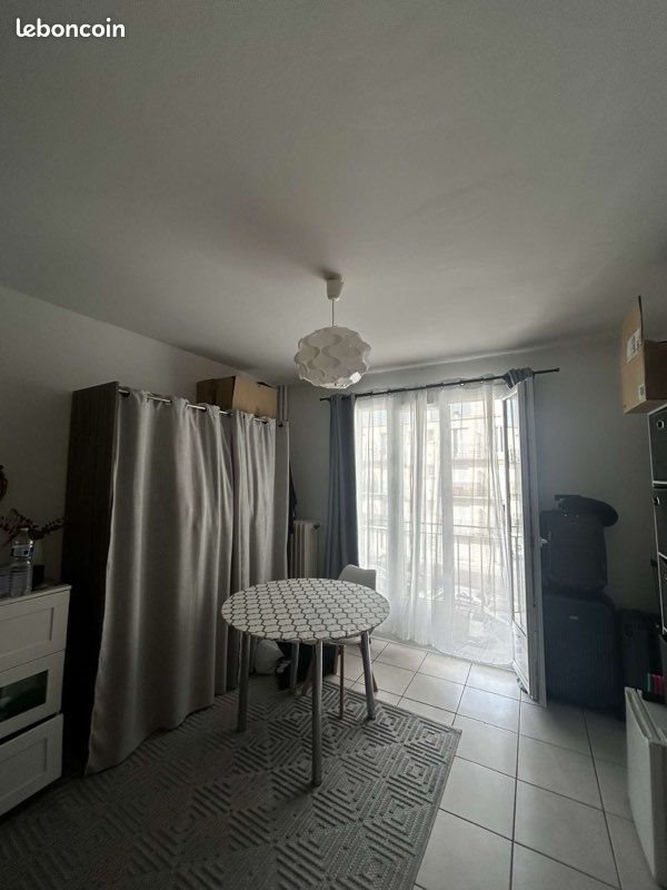 Appartement à louer, 23m², Tours