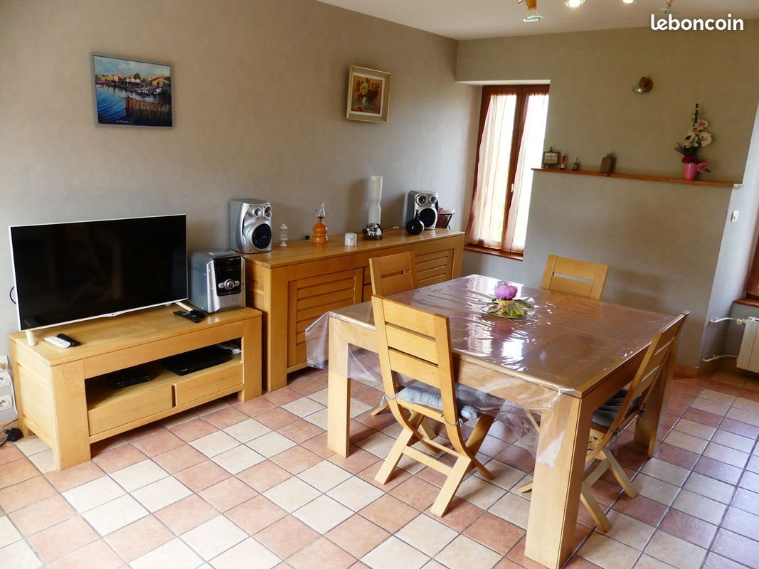 Maison à louer, 80m², Cerisy-la-Forêt