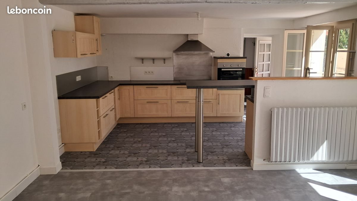Maison à louer, 103m², Saint-Maixent-l'Ecole