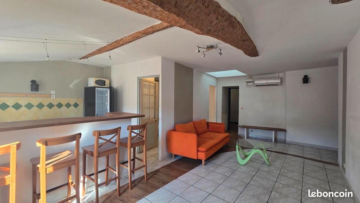 Appartement à louer, 60m², Roquevaire