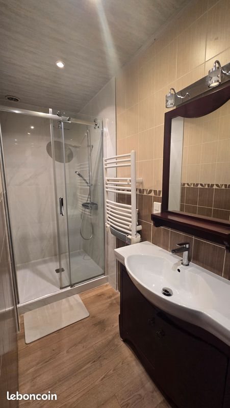 Appartement à louer, 60m², Roquevaire