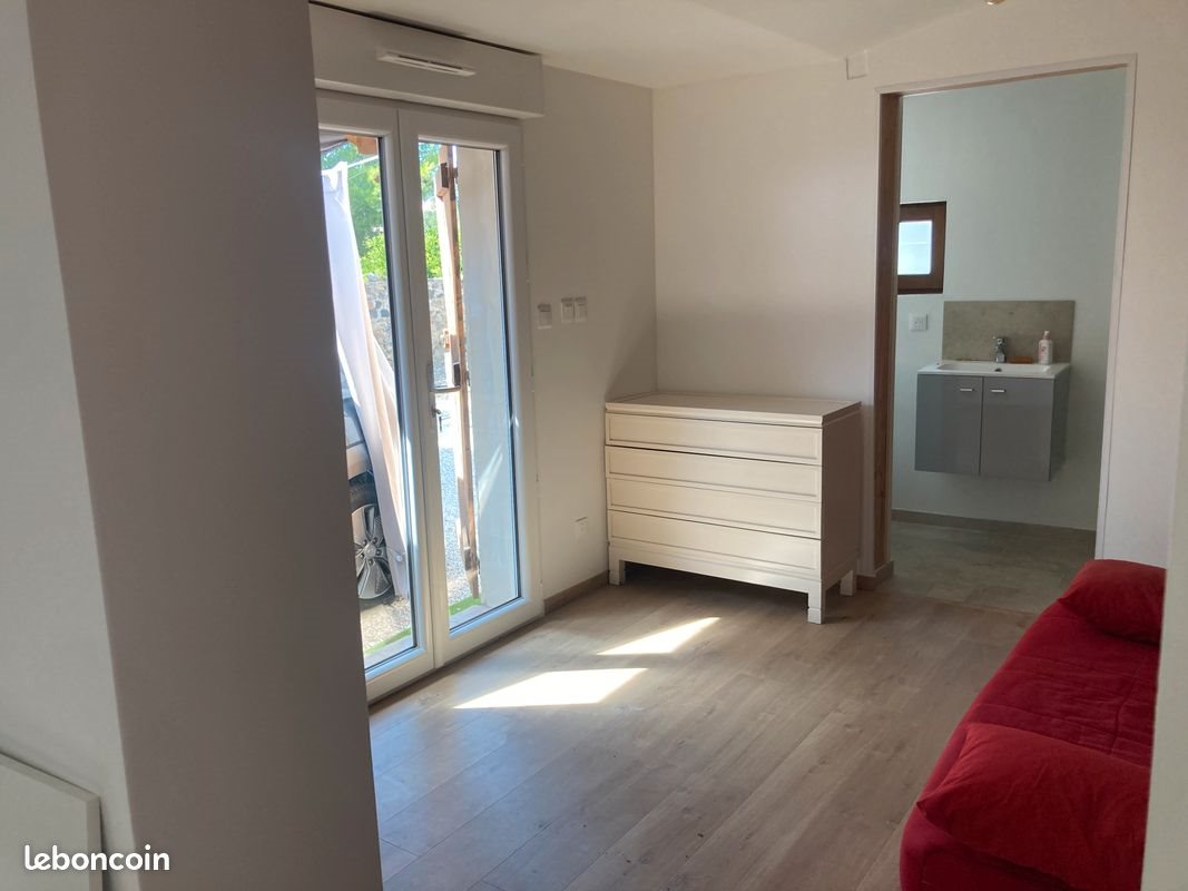 Appartement à louer, 22m², Péret