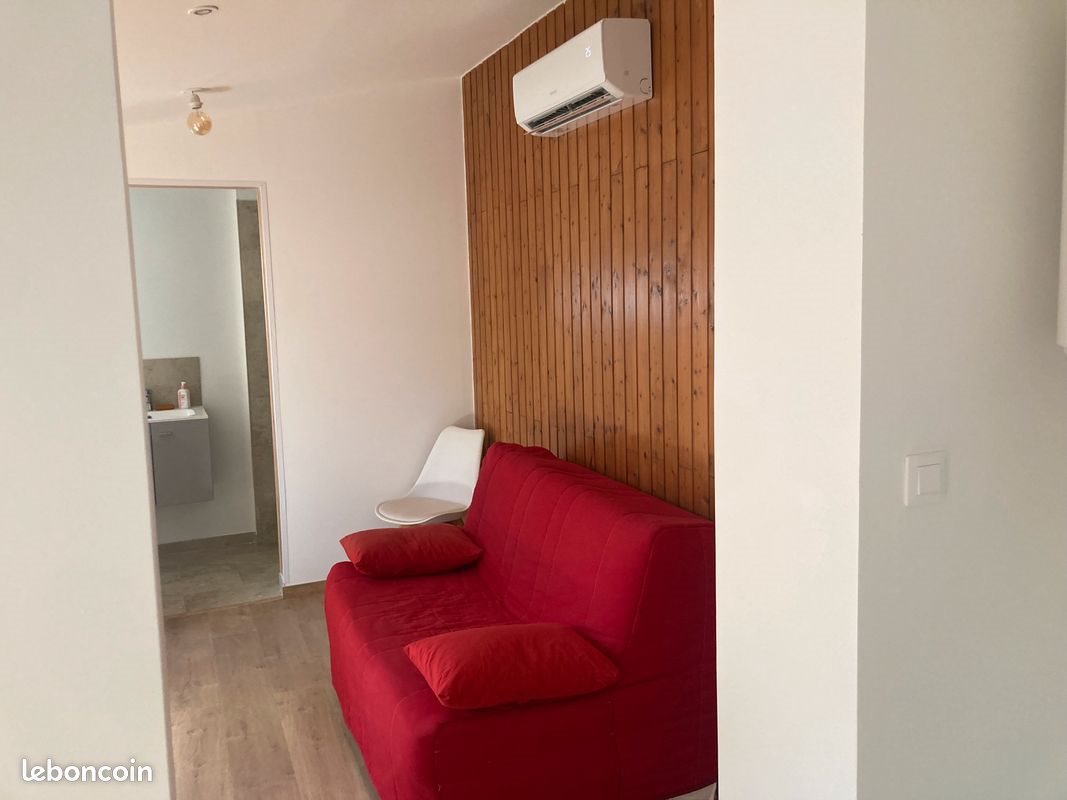 Appartement à louer, 22m², Péret