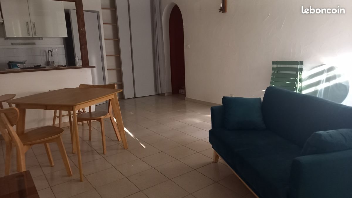 Maison à louer, 56m², Vergèze