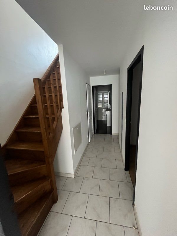 Maison à louer, 110m², Pont-l'Abbé-d'Arnoult