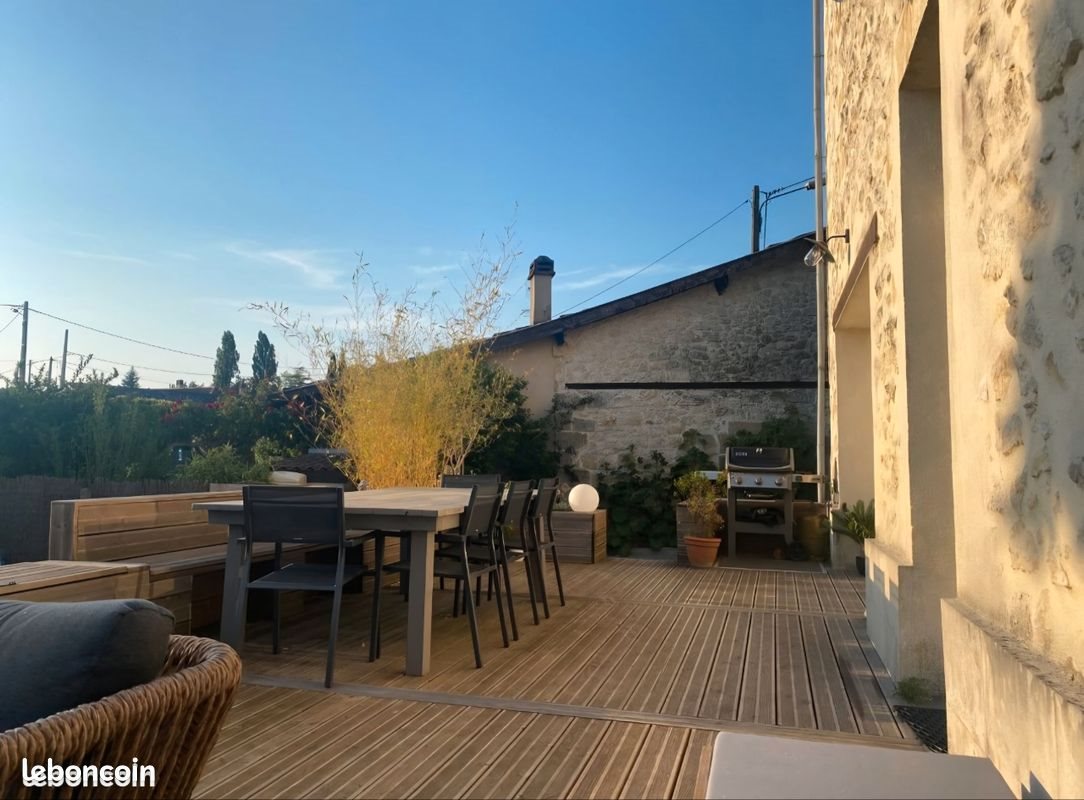 Maison à vendre, 180m², Saint-Médard-d'Eyrans