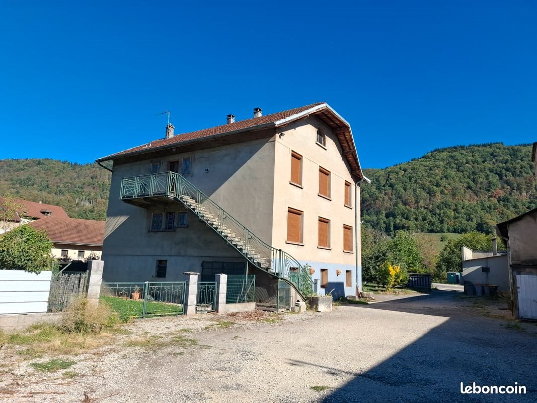 Maison à vendre, 180m², Saint-Béron
