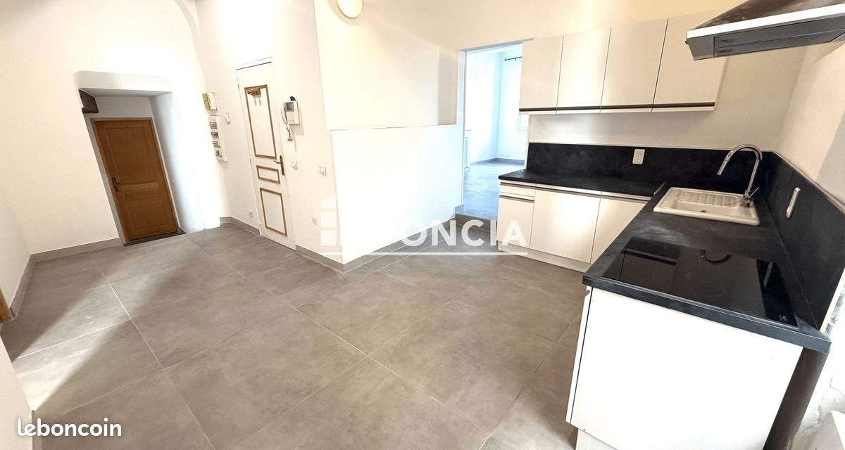 Appartement à louer, 82m², Avignon