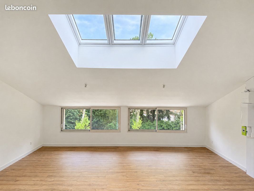 Appartement à louer, 102m², Montrabé