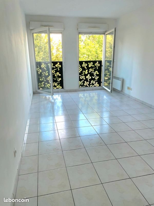Appartement à louer, 37m², Montévrain
