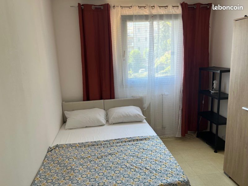 Appartement à louer, 11m², Massy