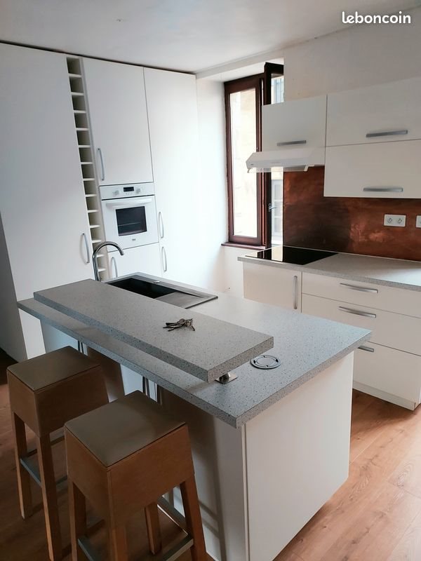 Appartement à louer, 95m², Brive-la-Gaillarde