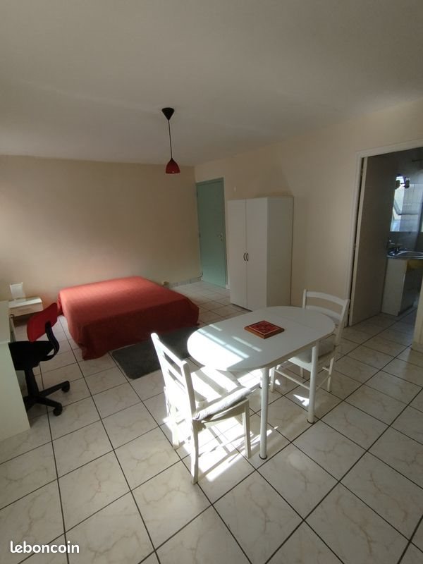 Appartement à louer, 26m², Saint-Martin-des-Champs