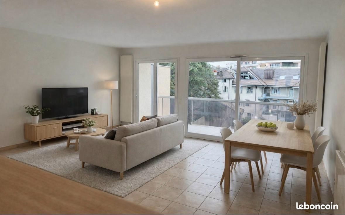 Appartement à louer, 74m², Thonon-les-Bains