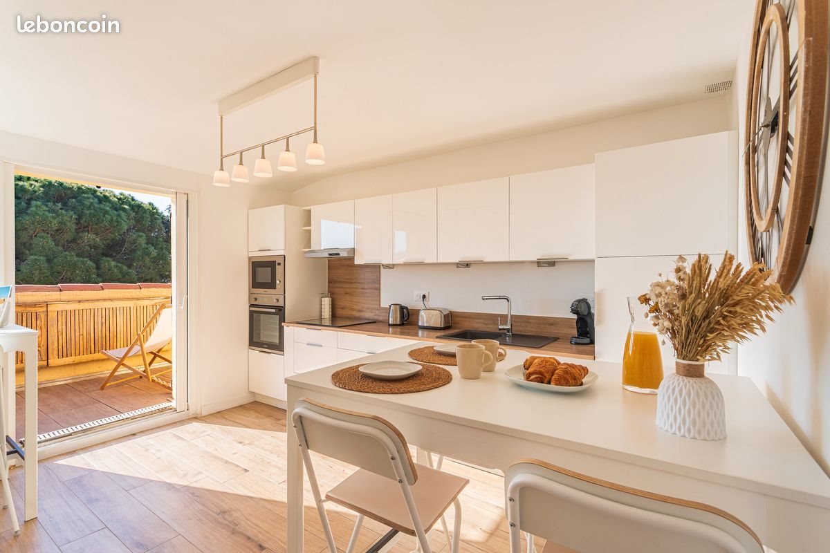 Appartement à louer, 61m², Carqueiranne