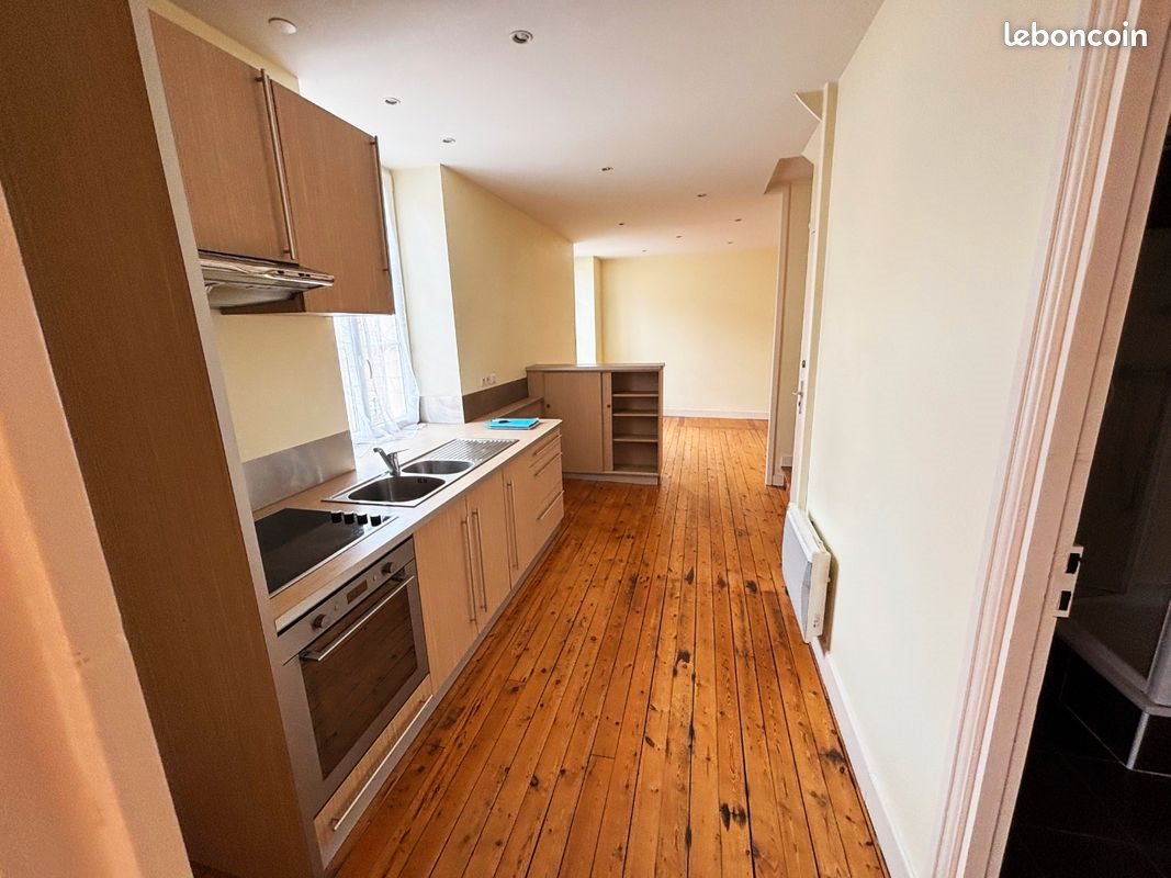 Appartement à louer, 45m², Chauffailles