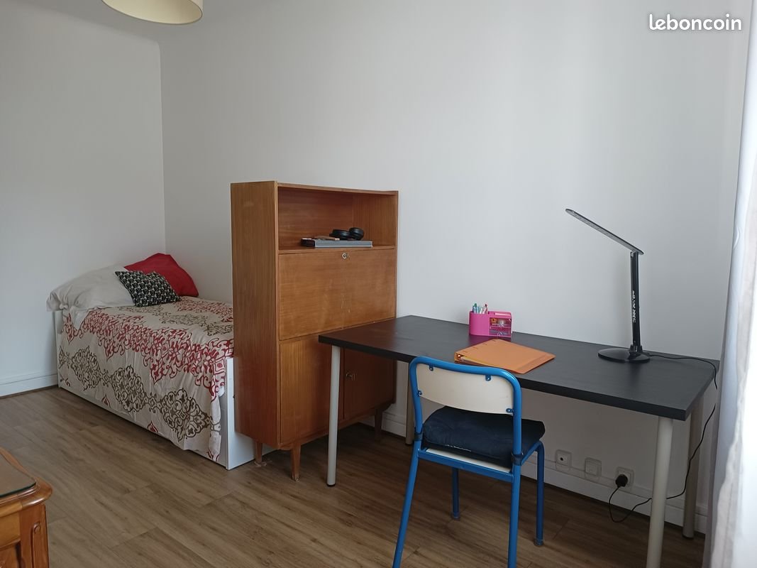 Appartement à louer, 76m², Vénissieux