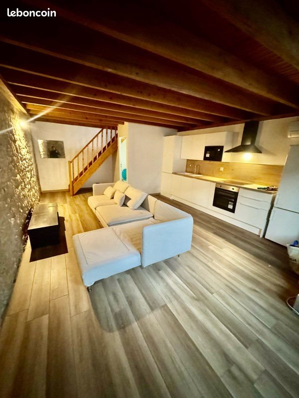 Appartement à louer, 45m², Pauillac