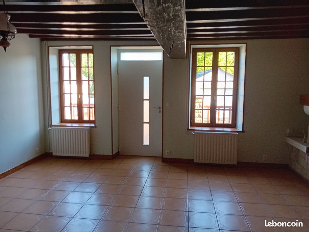 Maison à louer, 100m², Léré