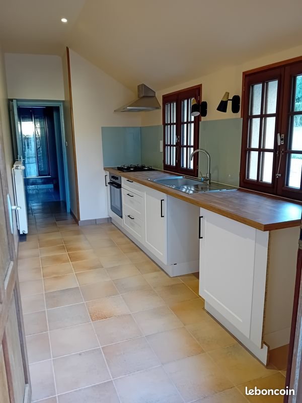 Maison à louer, 100m², Léré