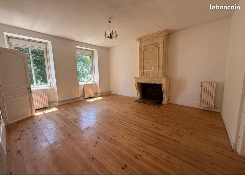 Maison à louer, 160m², Prignac-et-Marcamps