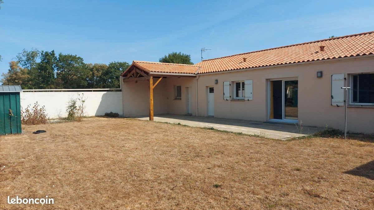 Maison à louer, 101m², Sainte-Pazanne