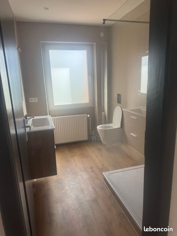 Appartement à louer, 100m², Folkling