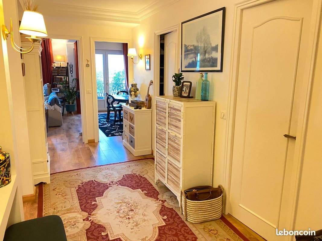 Appartement à louer, 96m², Limoges