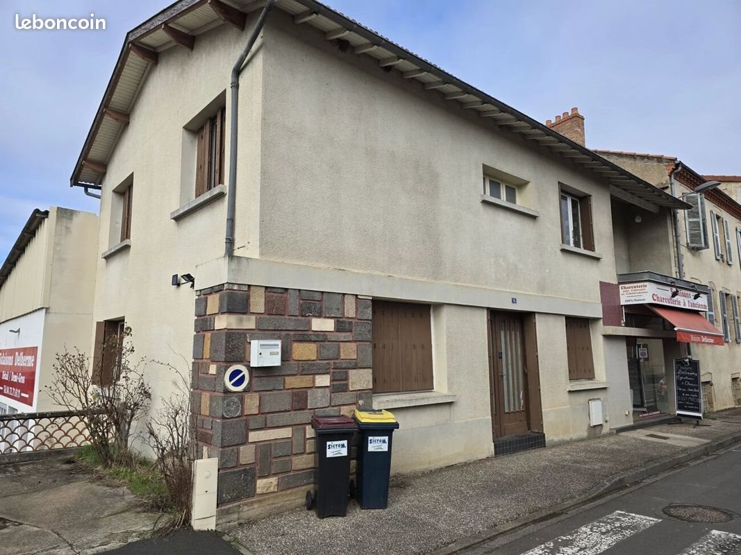 Maison à vendre, 151m², Le Breuil-sur-Couze