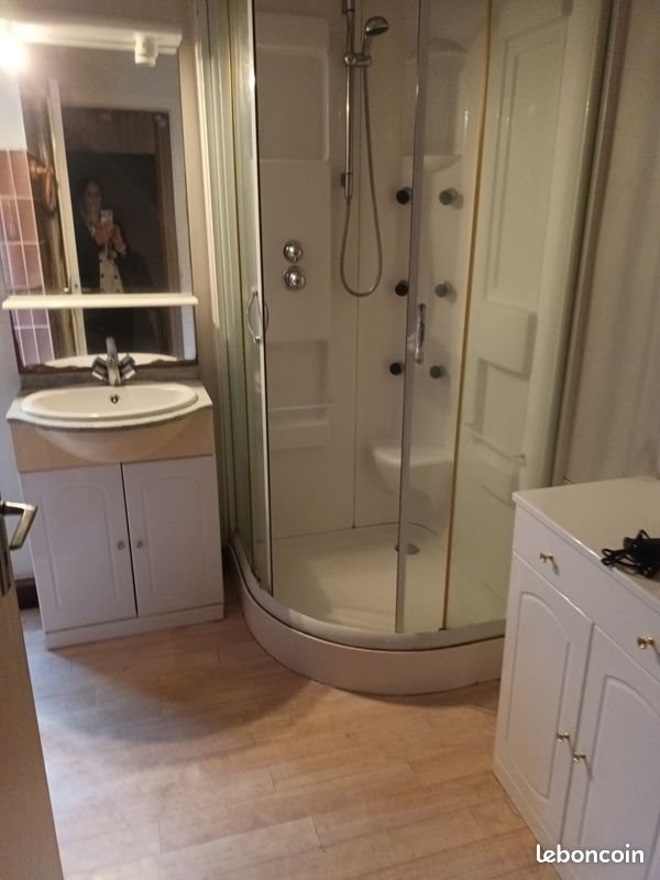 Maison à vendre, 200m², Bourg-Lastic