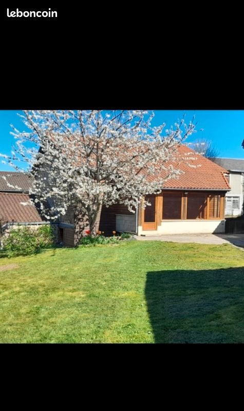 Maison à vendre, 150m², Châteauneuf-la-Forêt