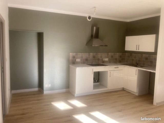 Appartement à louer, 70m², Langeac