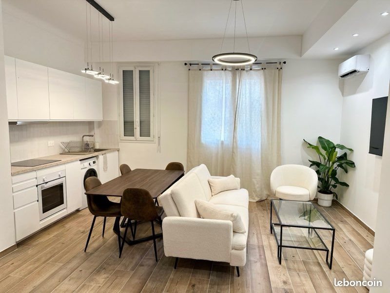 Appartement à louer, 43m², Nice