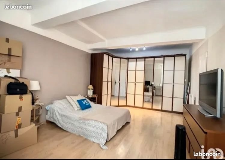 Maison à louer, 83m², La Tour-d'Aigues